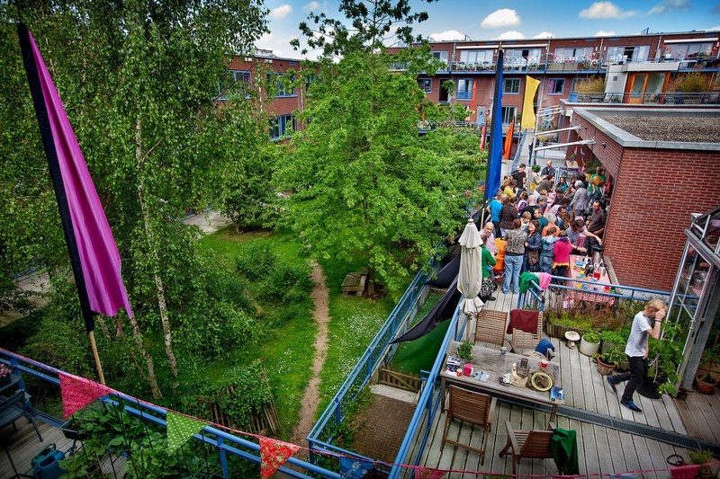 Courtyard Vrijburcht overview