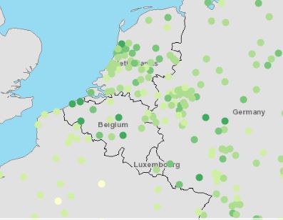 Urban green space availability to vulnerable groups